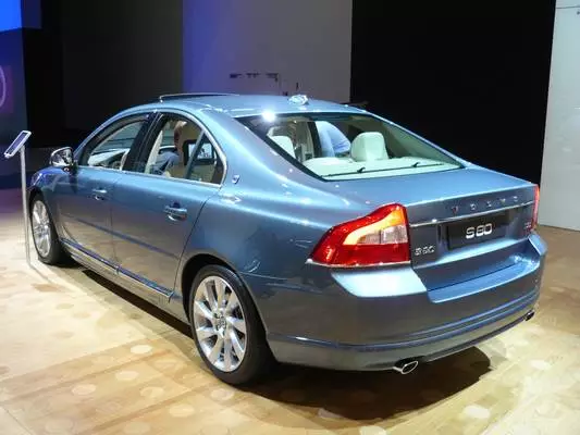 VOLVO S80 3.2dm3 benzyna A AS95 AS9556