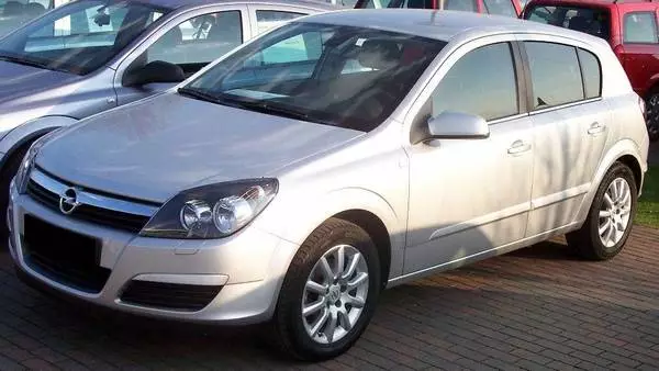 OPEL Astra 1.8dm3 benzyna A-H/C J211 1AABA4DBBL5