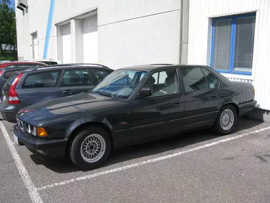 BMW 730i 3dm3 benzyna 7L KA21 5K