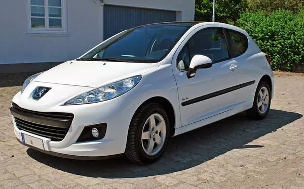 PEUGEOT 207 1.4dm3 benzyna W***** WE8FP* WE8FP0