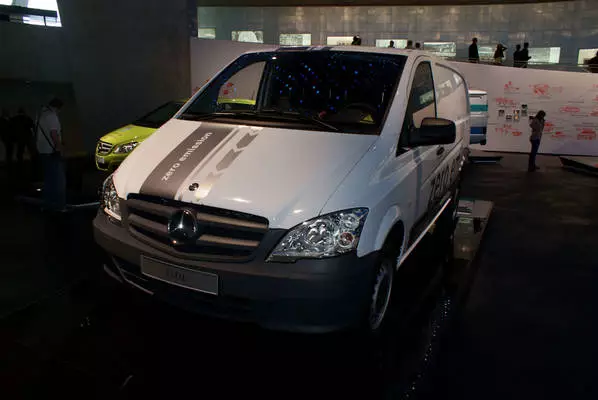 Mercedes-Benz Vito 2.1dm3 diesel 639/2 KAA11305N 3M4B2T29