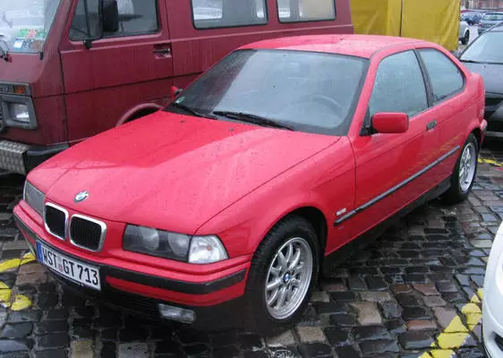 BMW 316i 1.6dm3 benzyna 3L PF31 5A