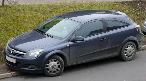 OPEL Astra 1.6dm3 benzyna A-H/C JZ11 1AAHAUCMKN5